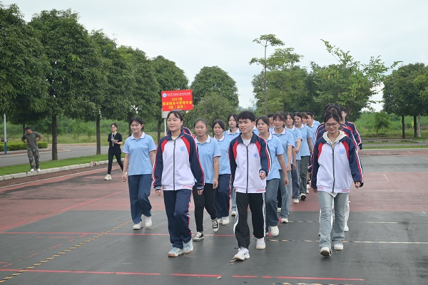 图片3.JPG