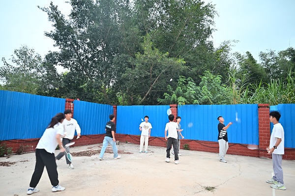 羽毛球 (2).JPG