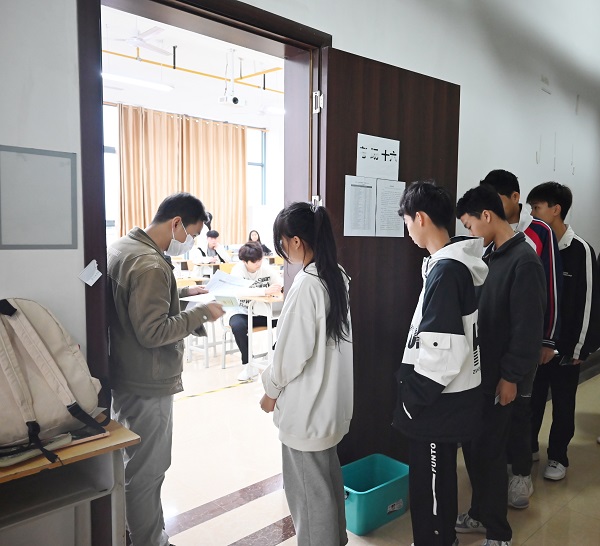 图1.jpg